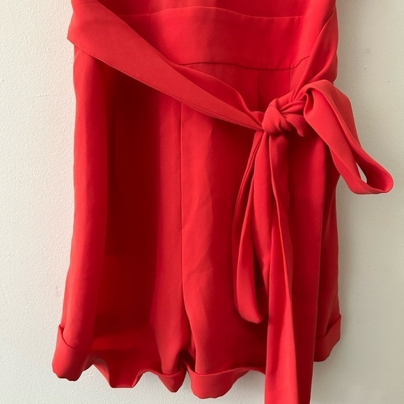 Diane Von Furstenberg Tie-Waist Surplice Romper Sz 10 - Picture 10 of 11